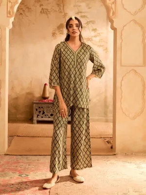 Bandhani Ruhaniyat Green Bandhani Co-Ord Set