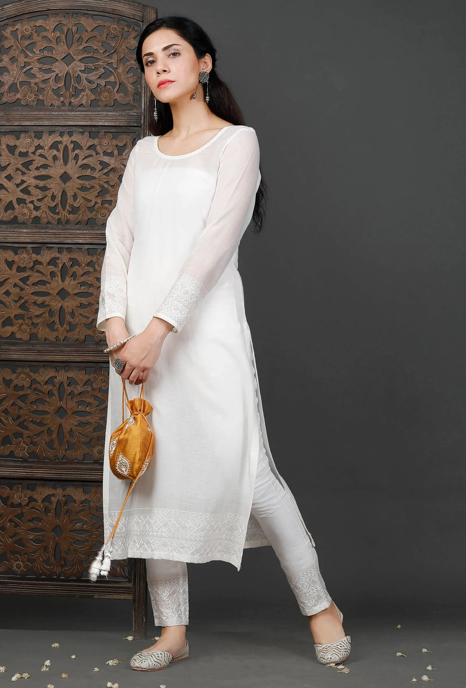 Embroidered White Cotton Kurta