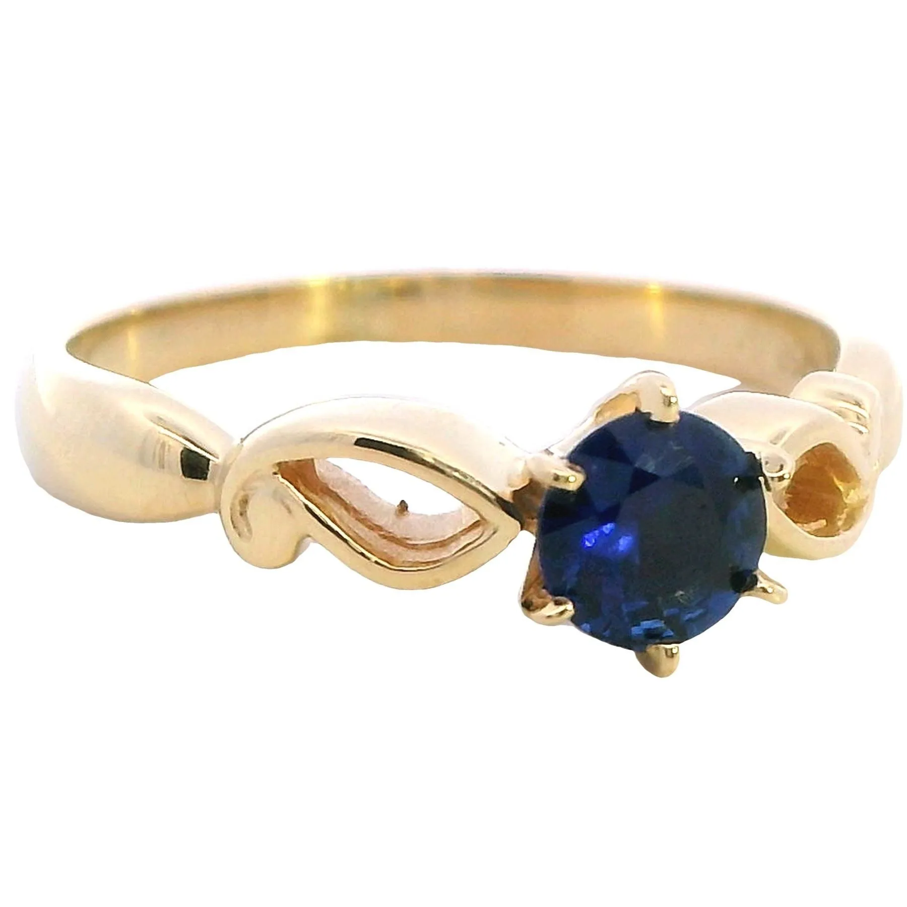 Enchanted 18ct Yellow Gold Single Stone Sapphire Ring - Deep Blue