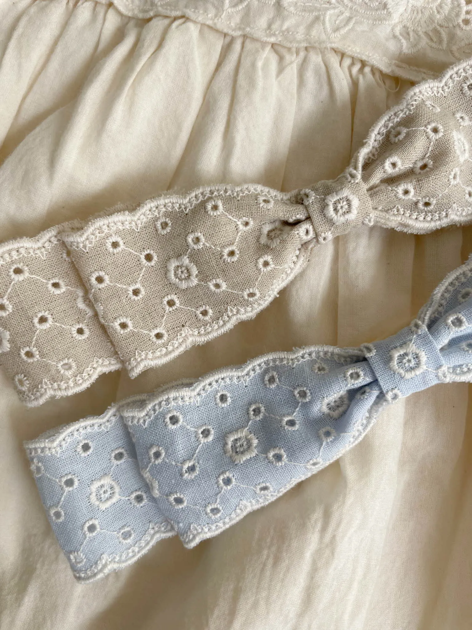 Eyelet Lace Headband _2Colours