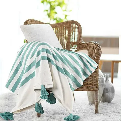 Harbor 80269AHW Aqua Haze/White Throw Blanket