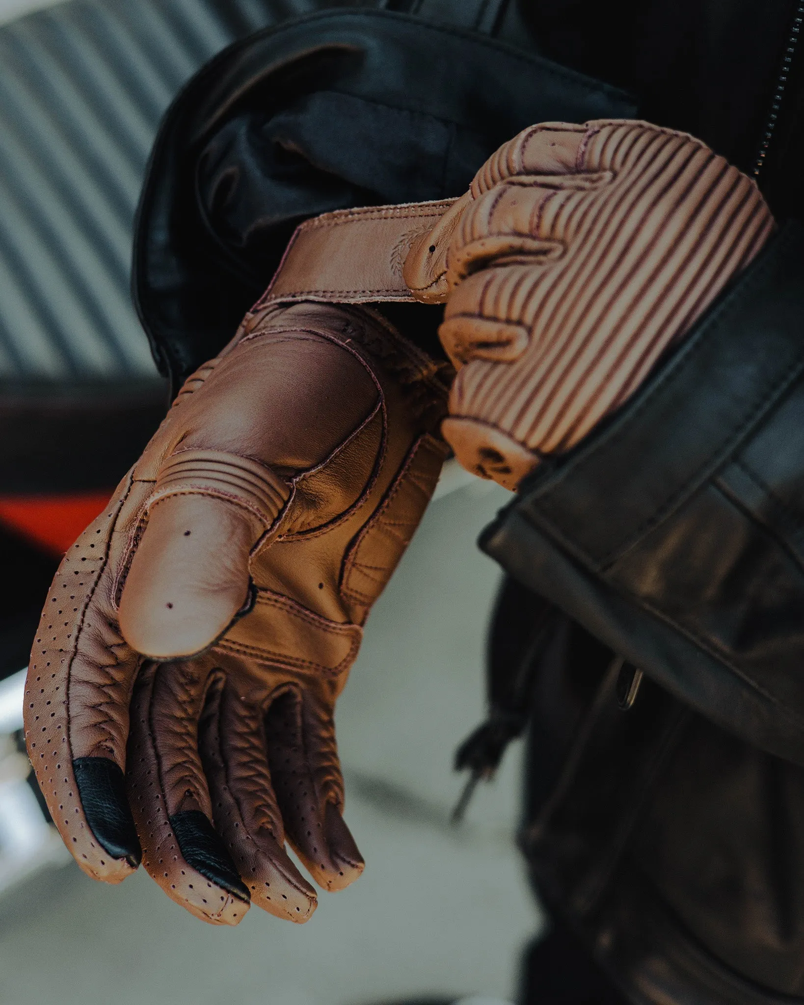 Jasper Leather Moto Gloves - Brown