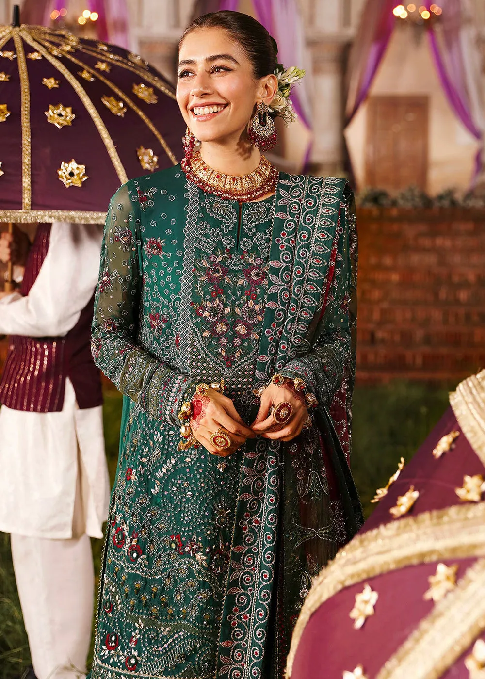 Jhoomro Wedding Luxury Formals '24 by Nureh | NL-68 SHADMANI