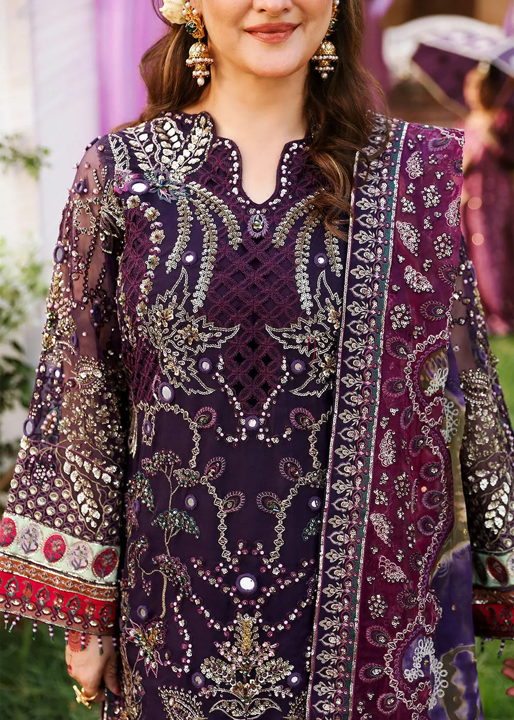 Jhoomro Wedding Luxury Formals '24 by Nureh | NL-70 JAHAN