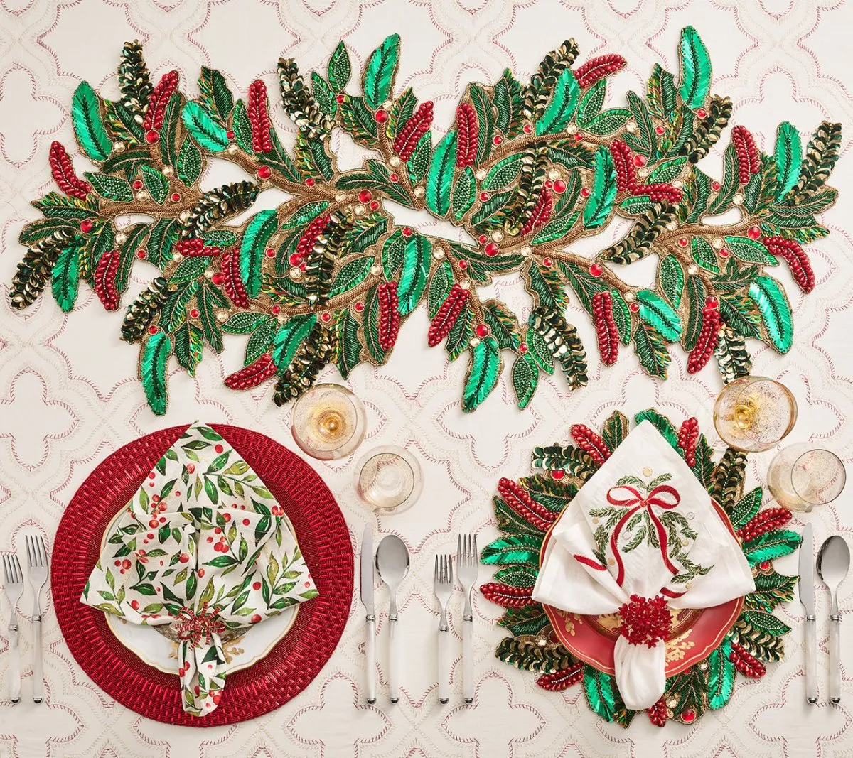 Merry and Bright Napkin in White, Red & Green, Set of 4