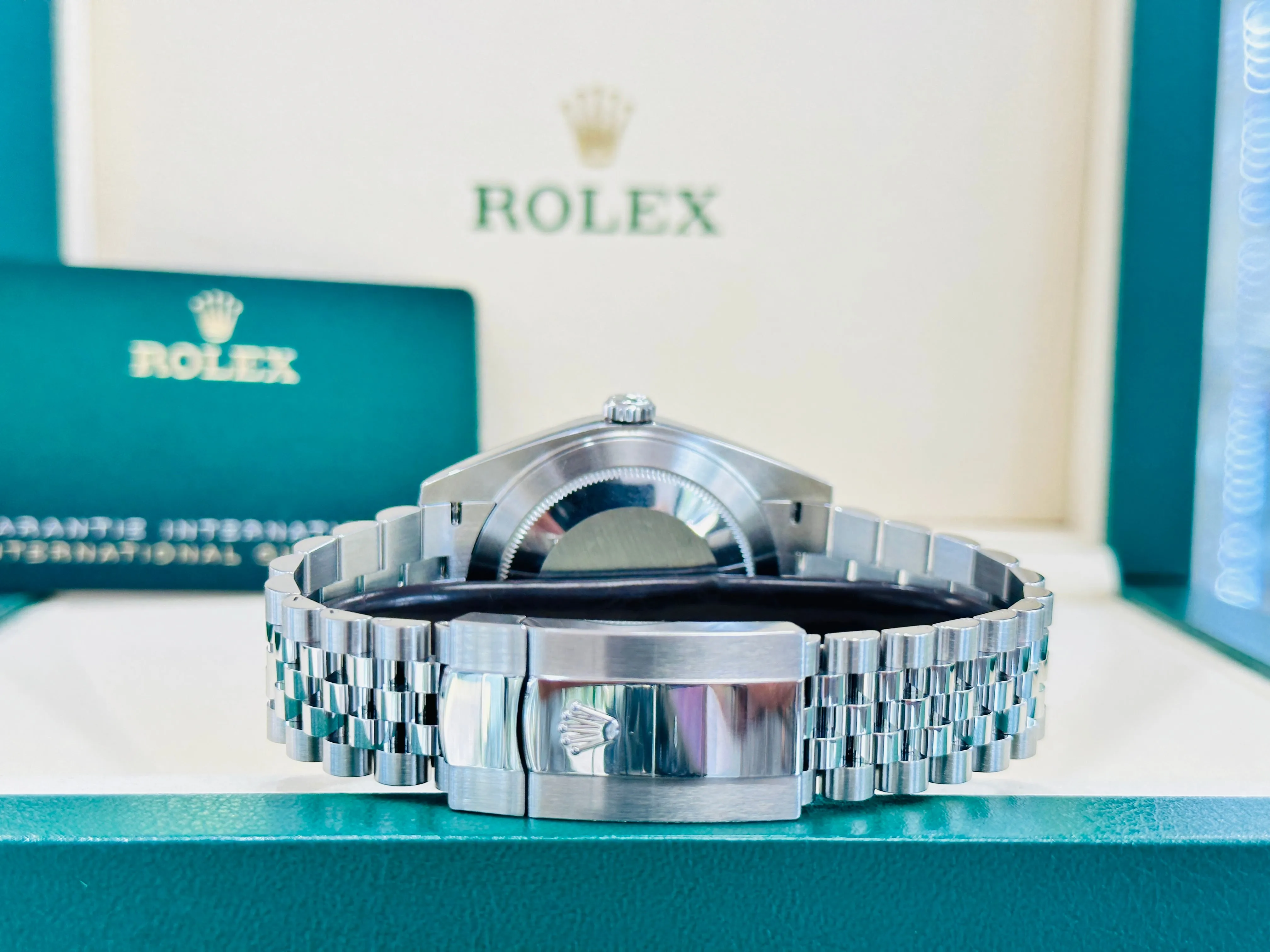 Rolex Datejust 41mm 126334 MINT Green Dial Jubilee 18k White Gold Bezel UNWORN Box/Papers