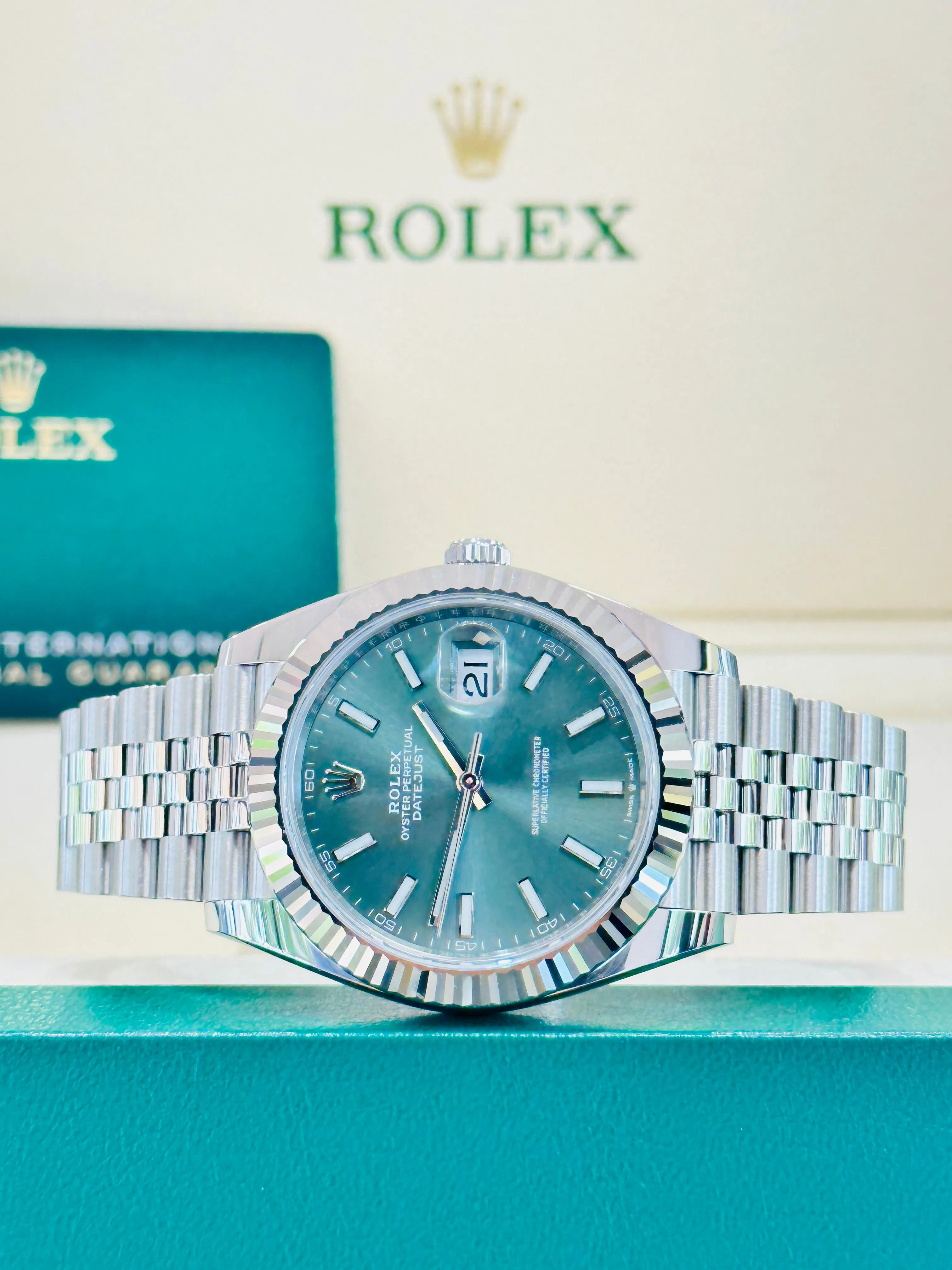 Rolex Datejust 41mm 126334 MINT Green Dial Jubilee 18k White Gold Bezel UNWORN Box/Papers