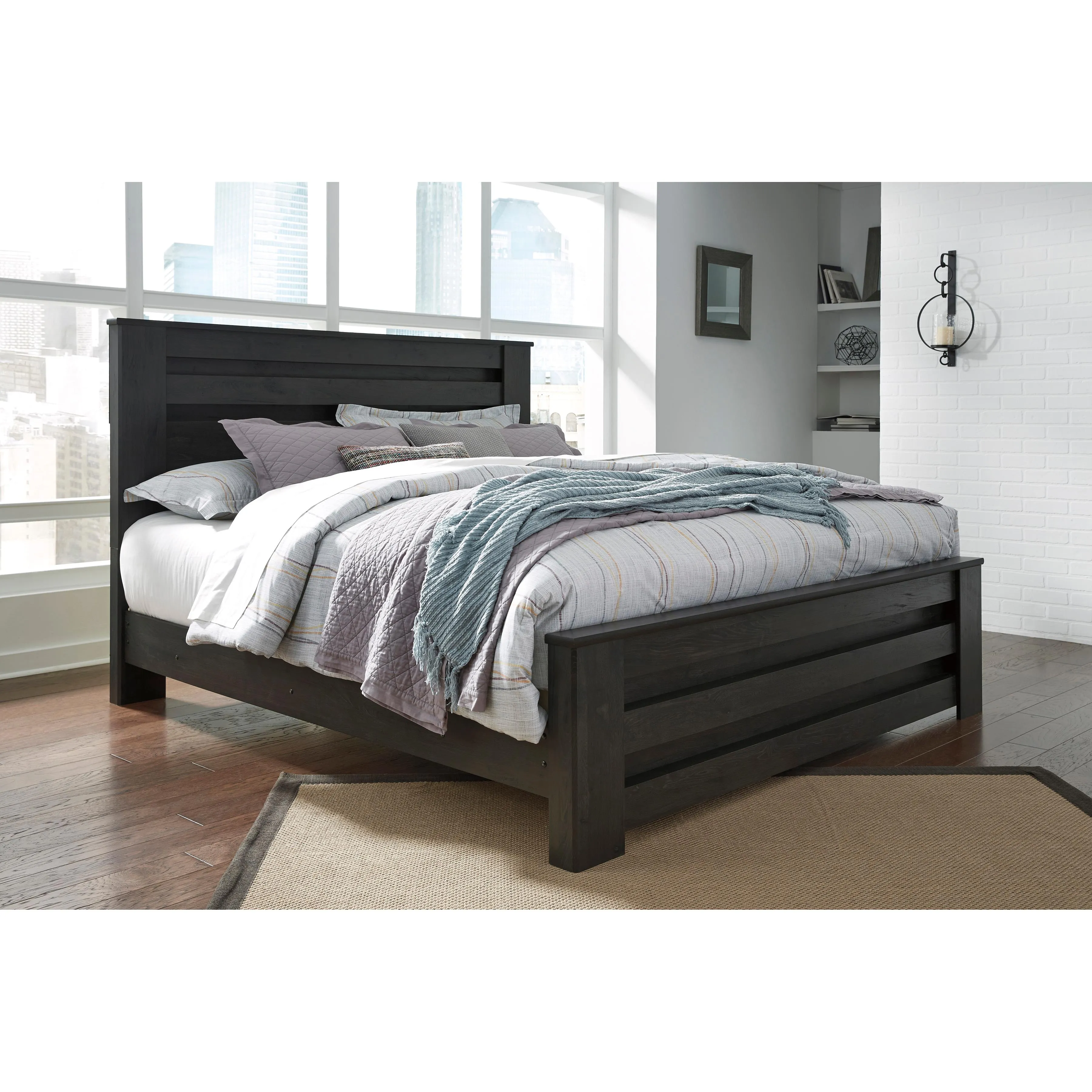 Signature Design by Ashley Brinxton King Panel Bed B249-68/B249-66/B249-99