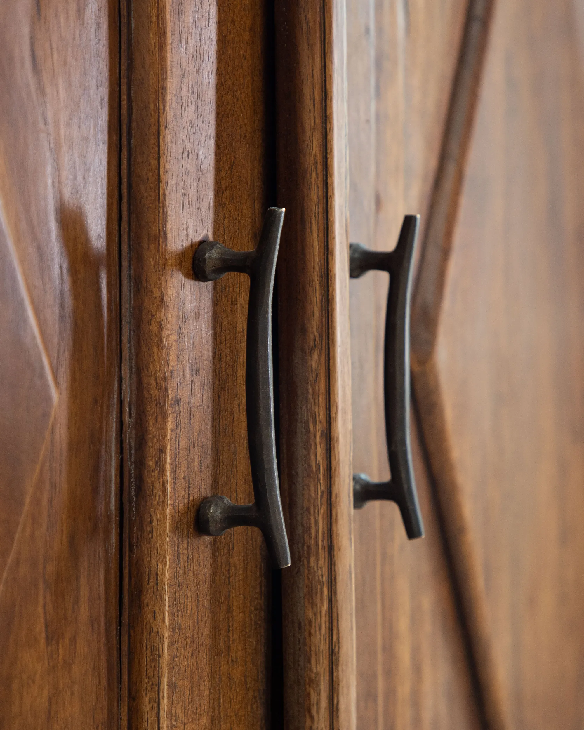 Victoria Teak Cabinet